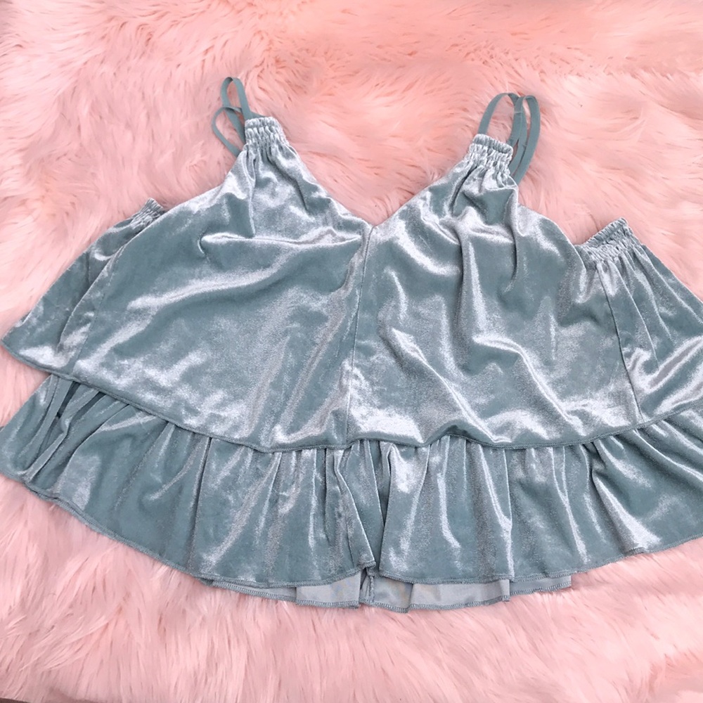 Velvet green crop top